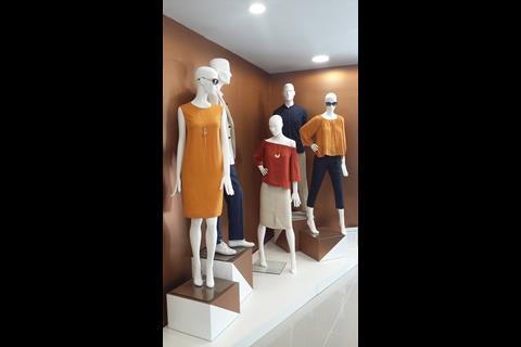 Days Department Store mannequins WEB